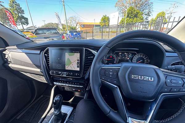 2024 Isuzu MU-X LS-T