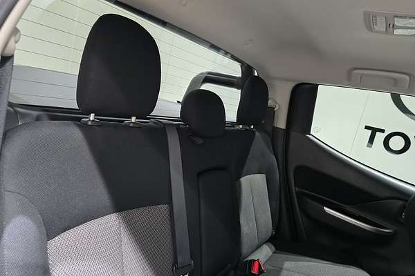 2023 Mitsubishi Triton GLS MR 4X4