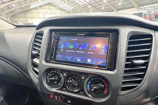 2021 Mitsubishi Triton GLX MR 4X4