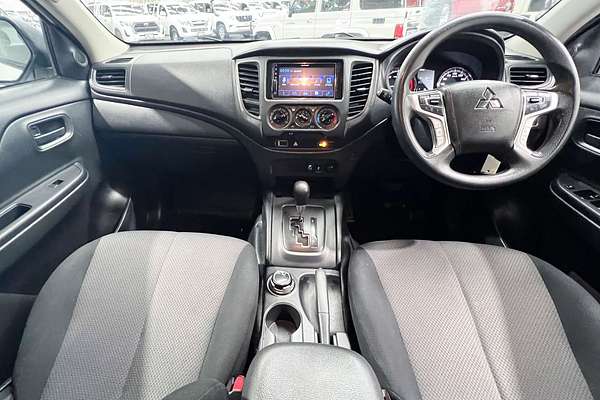 2021 Mitsubishi Triton GLX MR 4X4