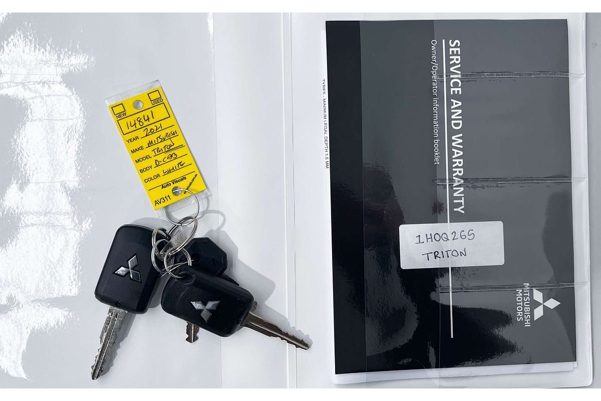 2021 Mitsubishi Triton GLX MR 4X4