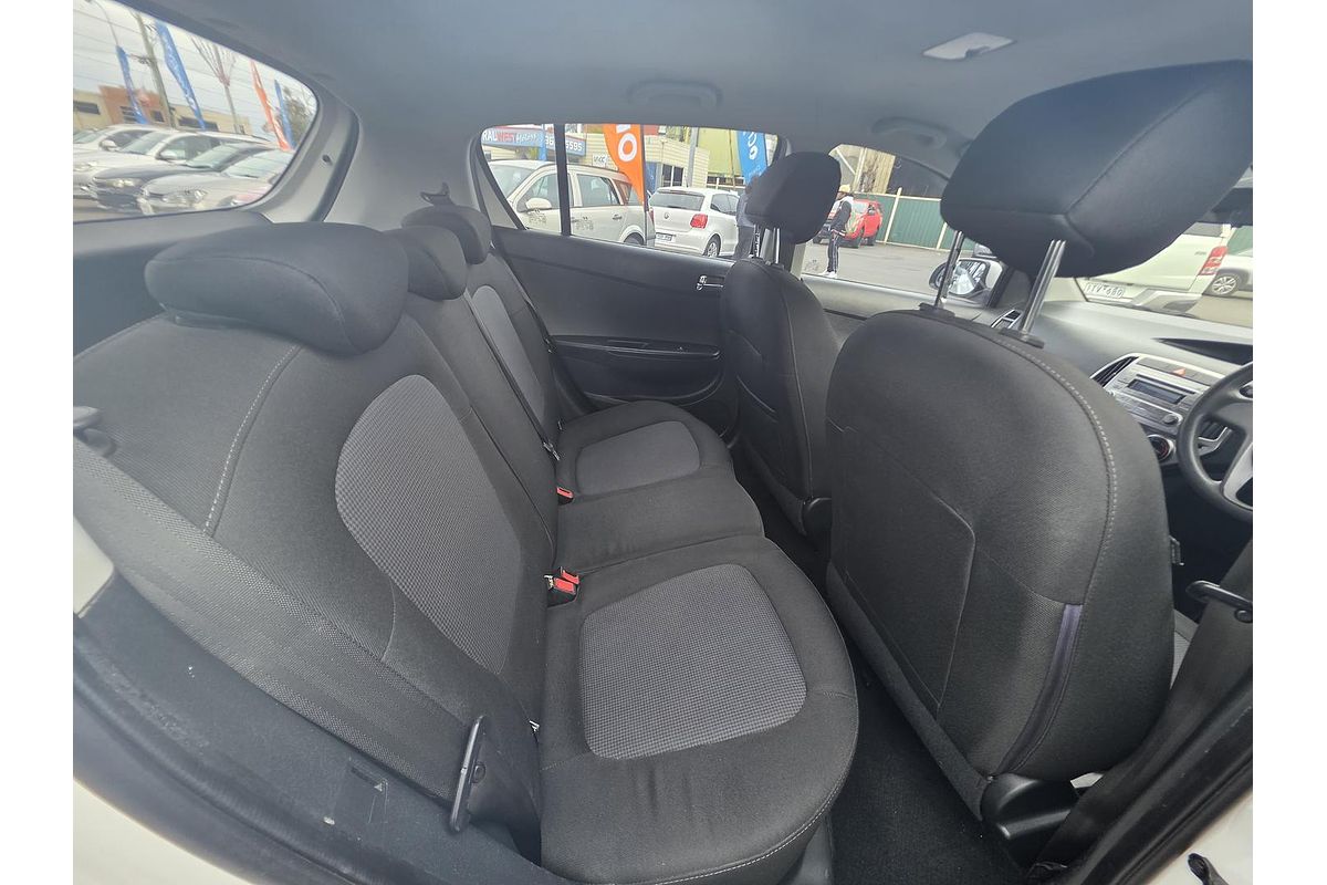 2011 Volkswagen Polo 77TSI Comfortline 6R