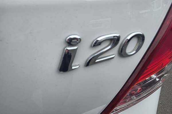 2011 Volkswagen Polo 77TSI Comfortline 6R