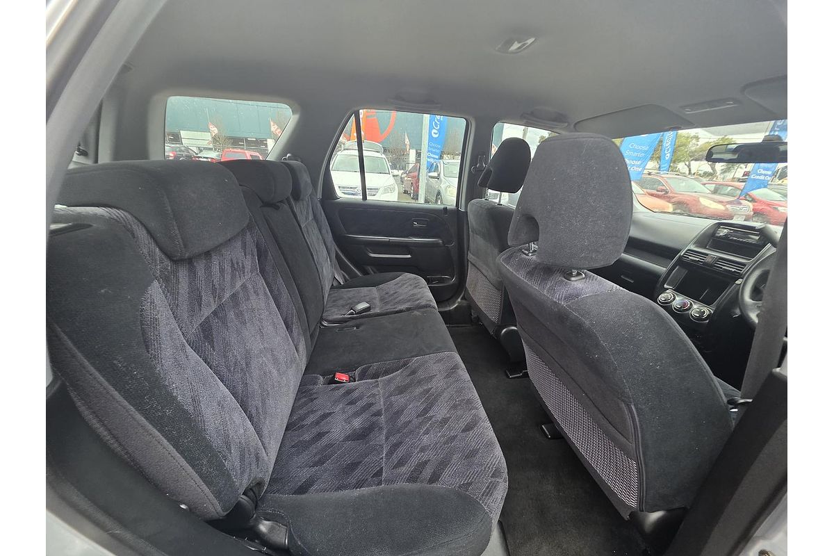 2005 Honda CR-V RD