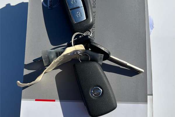 2021 Nissan Navara ST D23 Rear Wheel Drive