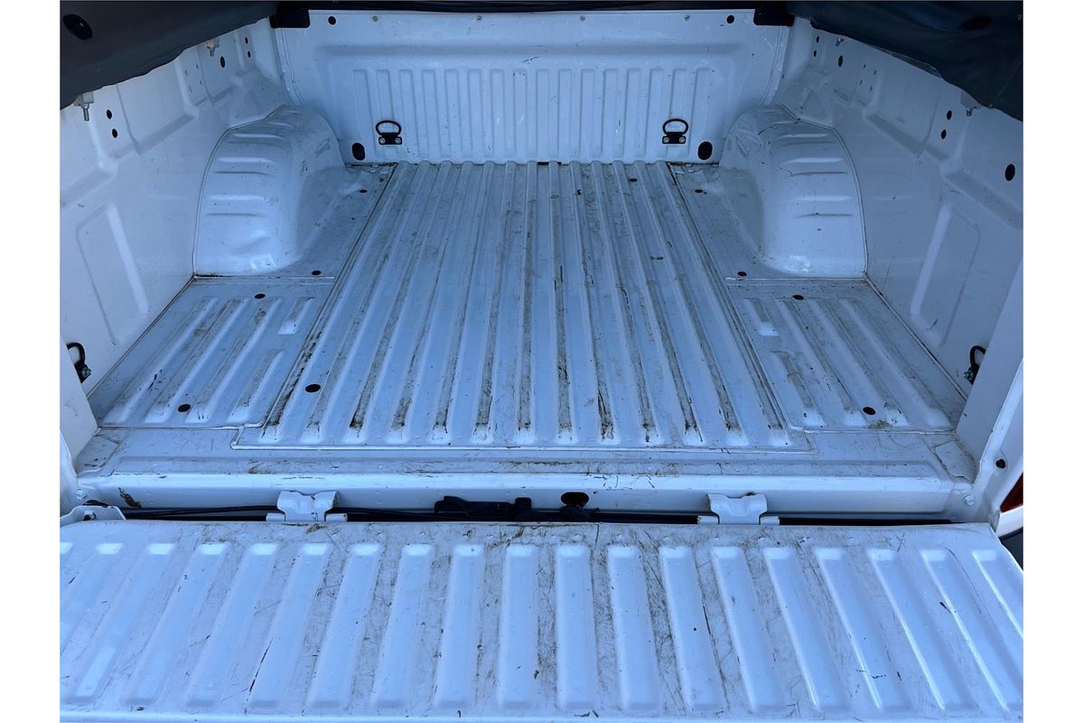2021 Nissan Navara ST D23 Rear Wheel Drive