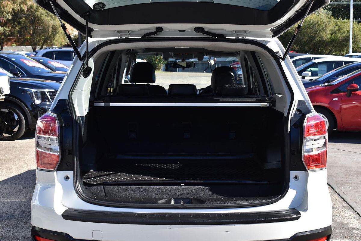 2014 Subaru Forester 2.5i-S S4