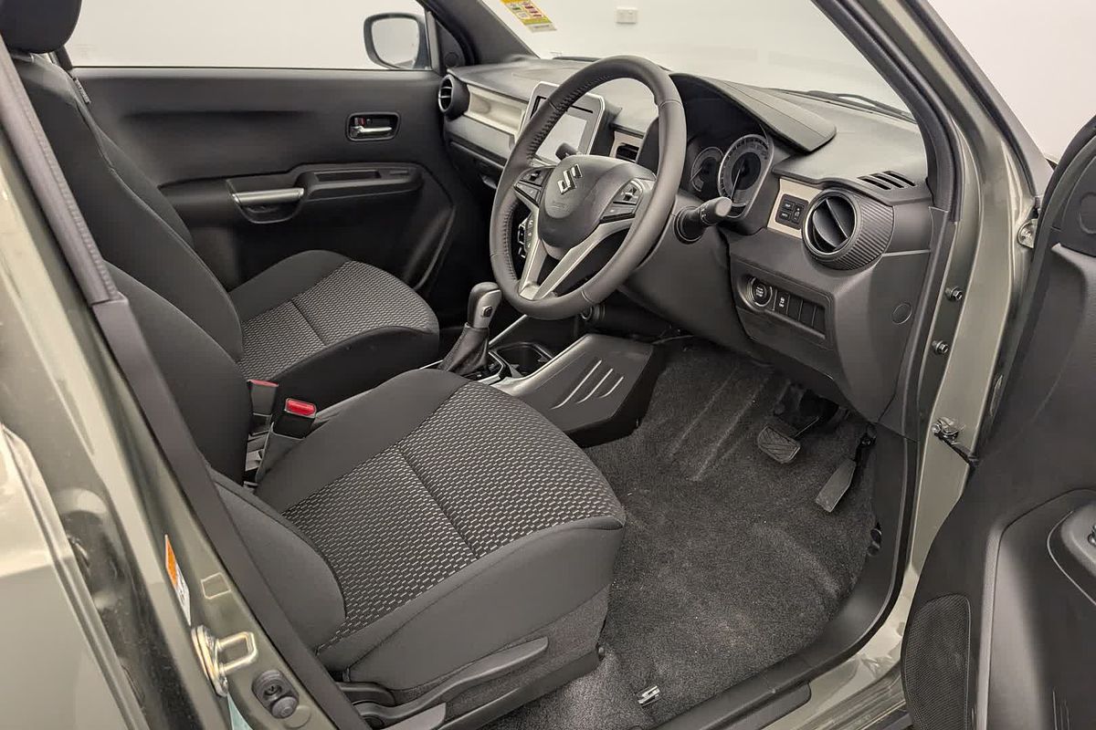 2025 Suzuki Ignis GLX MF Series II