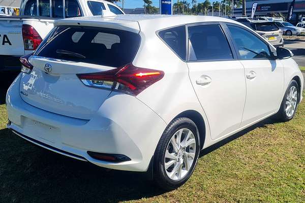 2017 Toyota Corolla Ascent Sport ZRE182R