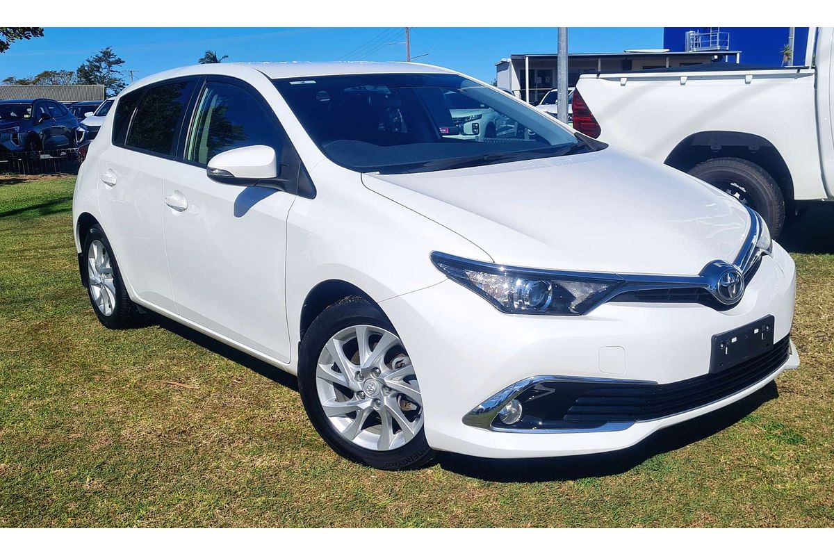 2017 Toyota Corolla Ascent Sport ZRE182R
