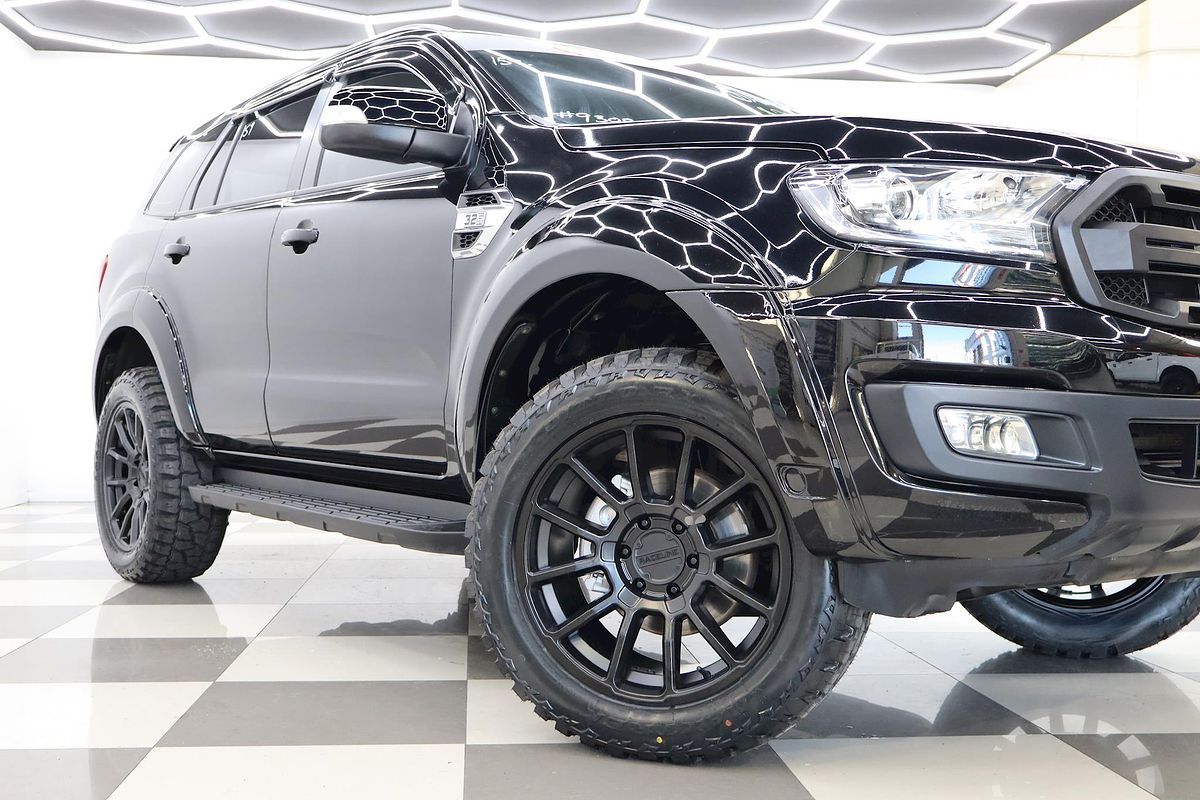 2022 Ford Everest Ambiente UA II 3.2L