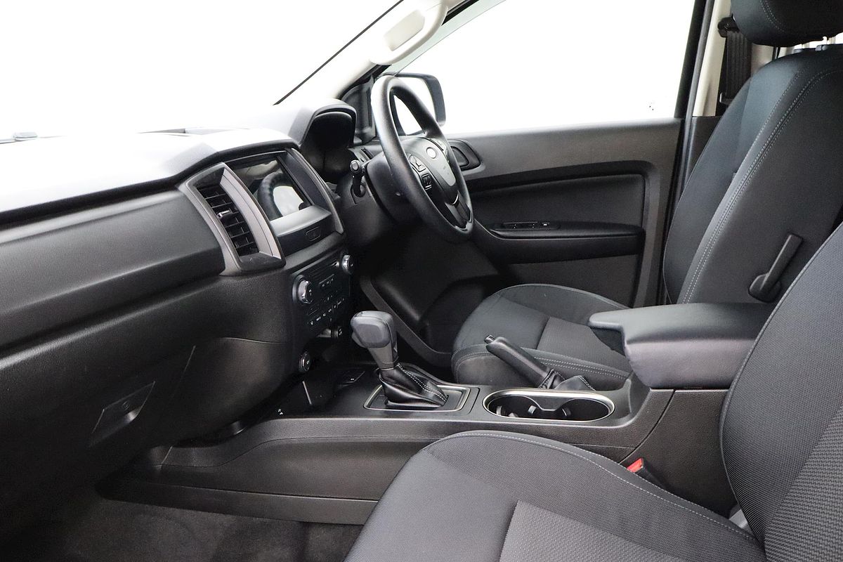 2022 Ford Everest Ambiente UA II 3.2L