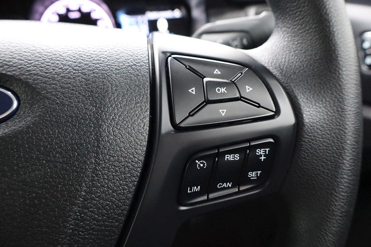2022 Ford Everest Ambiente UA II 3.2L