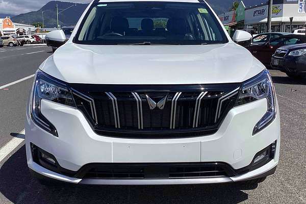 2025 Mahindra XUV700 AX7L
