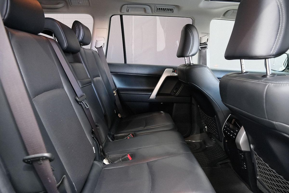 2019 Toyota Landcruiser Prado Kakadu GDJ150R