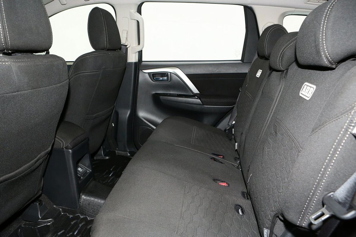 2022 Mitsubishi Pajero Sport GLX QF