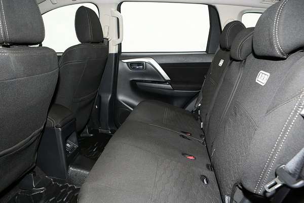 2022 Mitsubishi Pajero Sport GLX QF