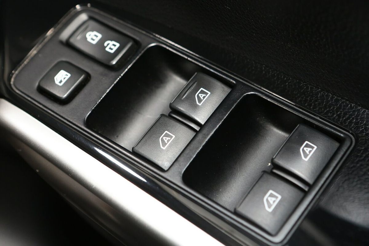 2022 Mitsubishi Pajero Sport GLX QF