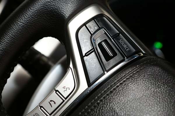2022 Mitsubishi Pajero Sport GLX QF