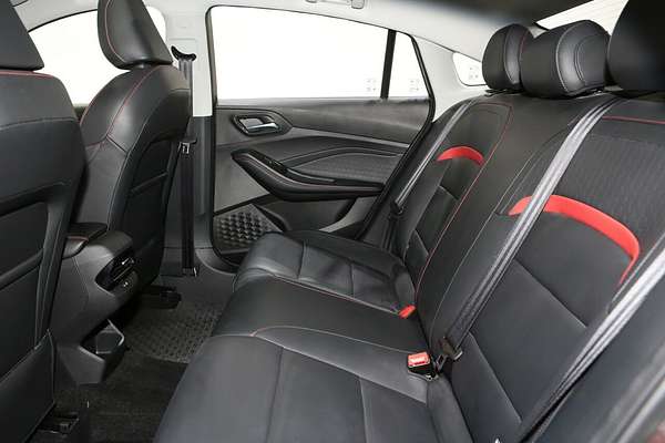 2023 MG MG5 Essence