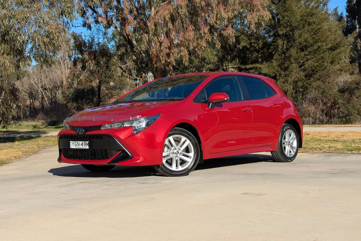 2020 Toyota Corolla Ascent Sport MZEA12R