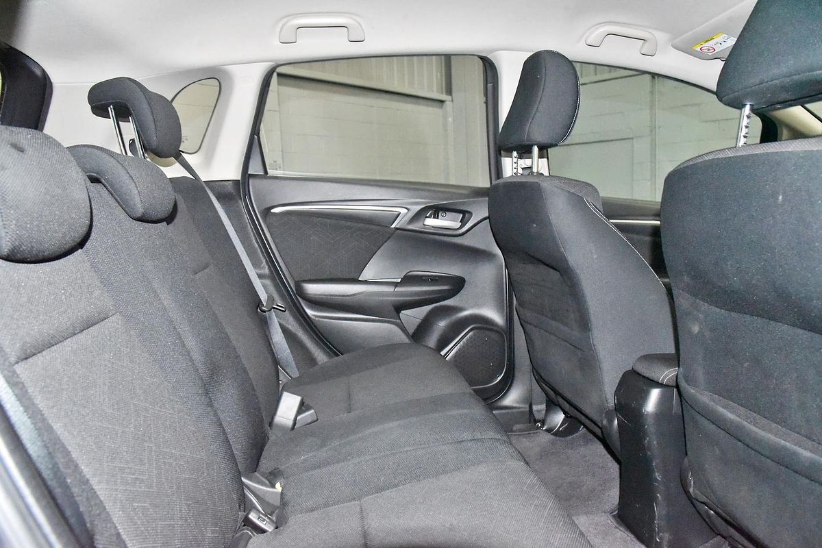 2017 Honda Jazz VTi-S GF