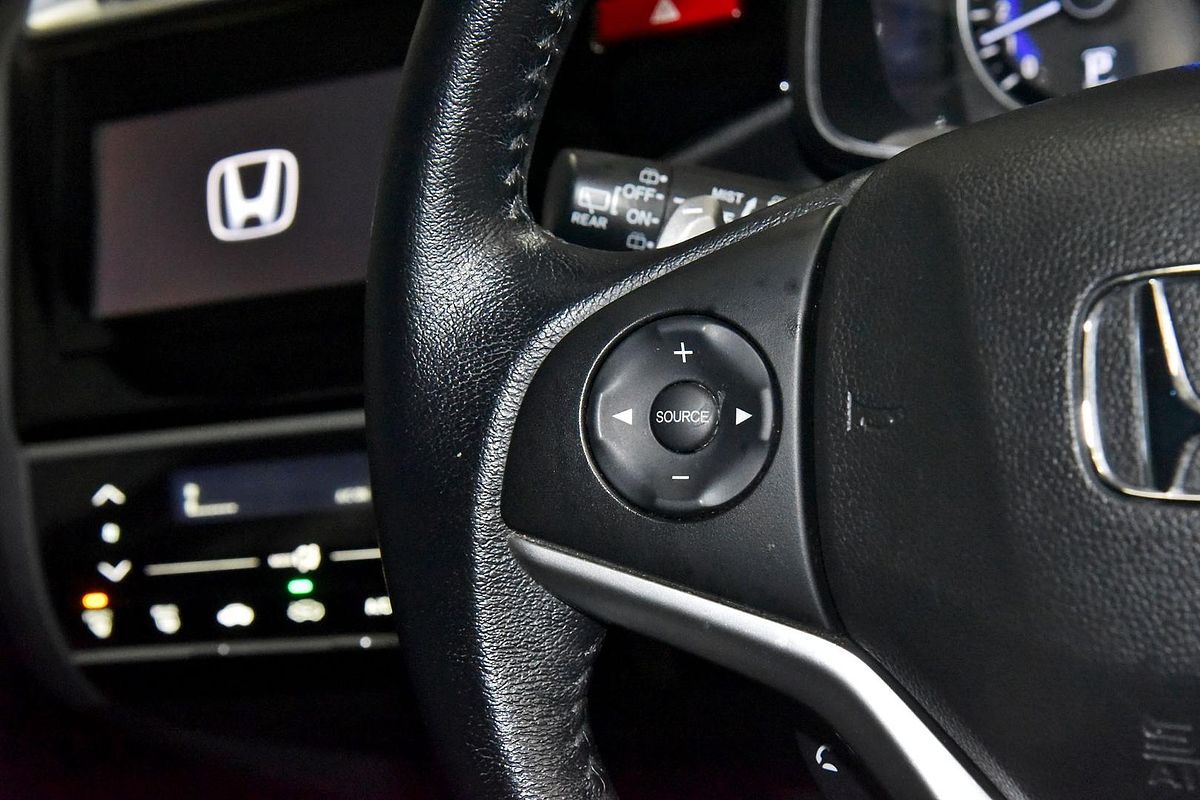 2017 Honda Jazz VTi-S GF