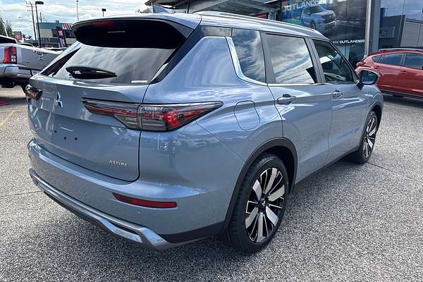 2025 Mitsubishi Outlander Aspire ZM