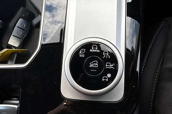 2025 Mitsubishi Outlander Aspire ZM