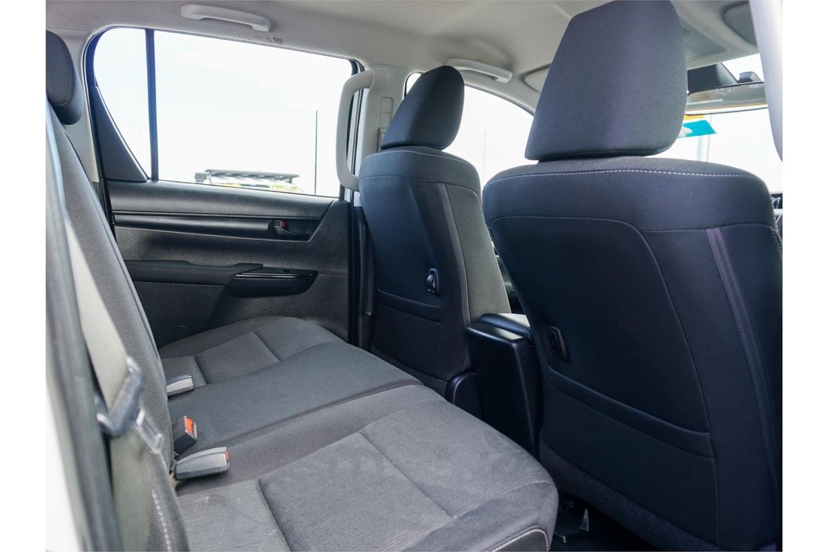 2021 Toyota Hilux SR GUN126R 4X4