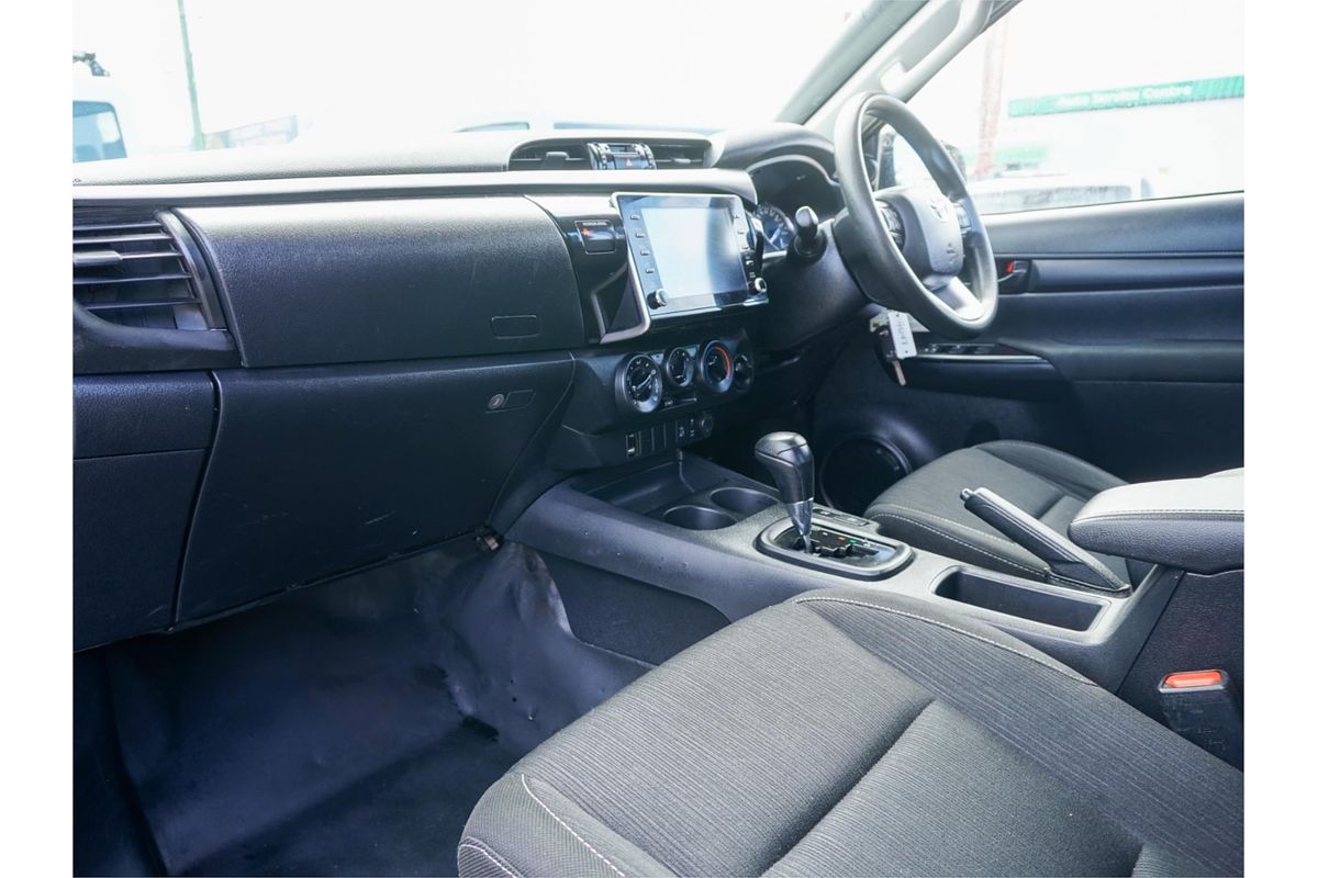 2021 Toyota Hilux SR GUN126R 4X4