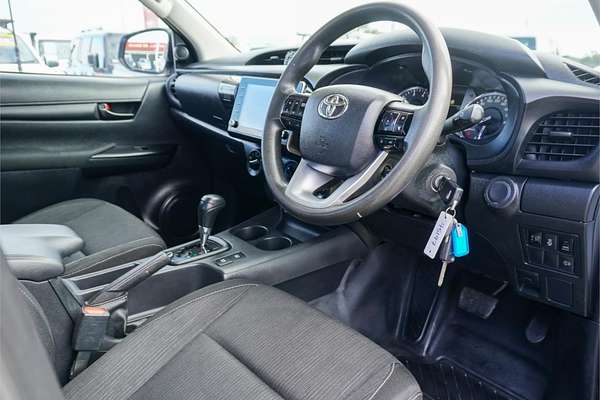 2021 Toyota Hilux SR GUN126R 4X4