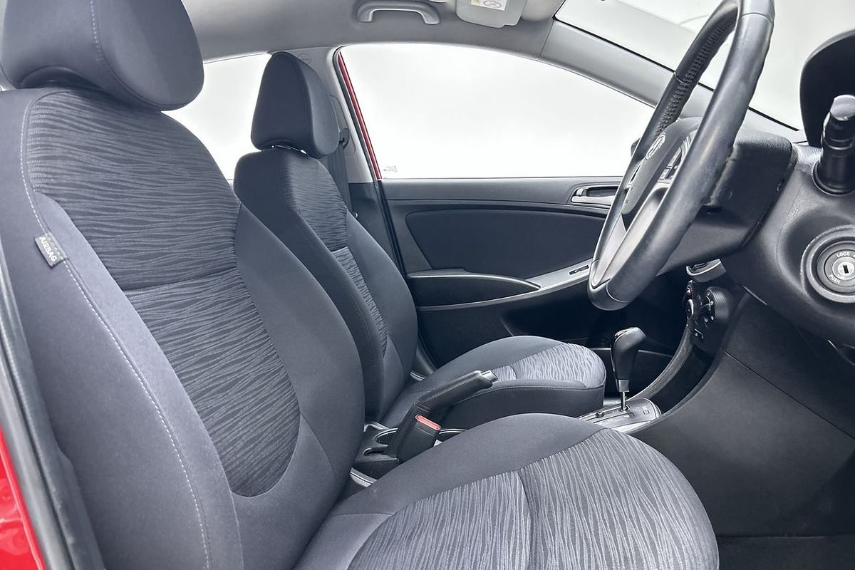 2018 Hyundai Accent Sport RB6