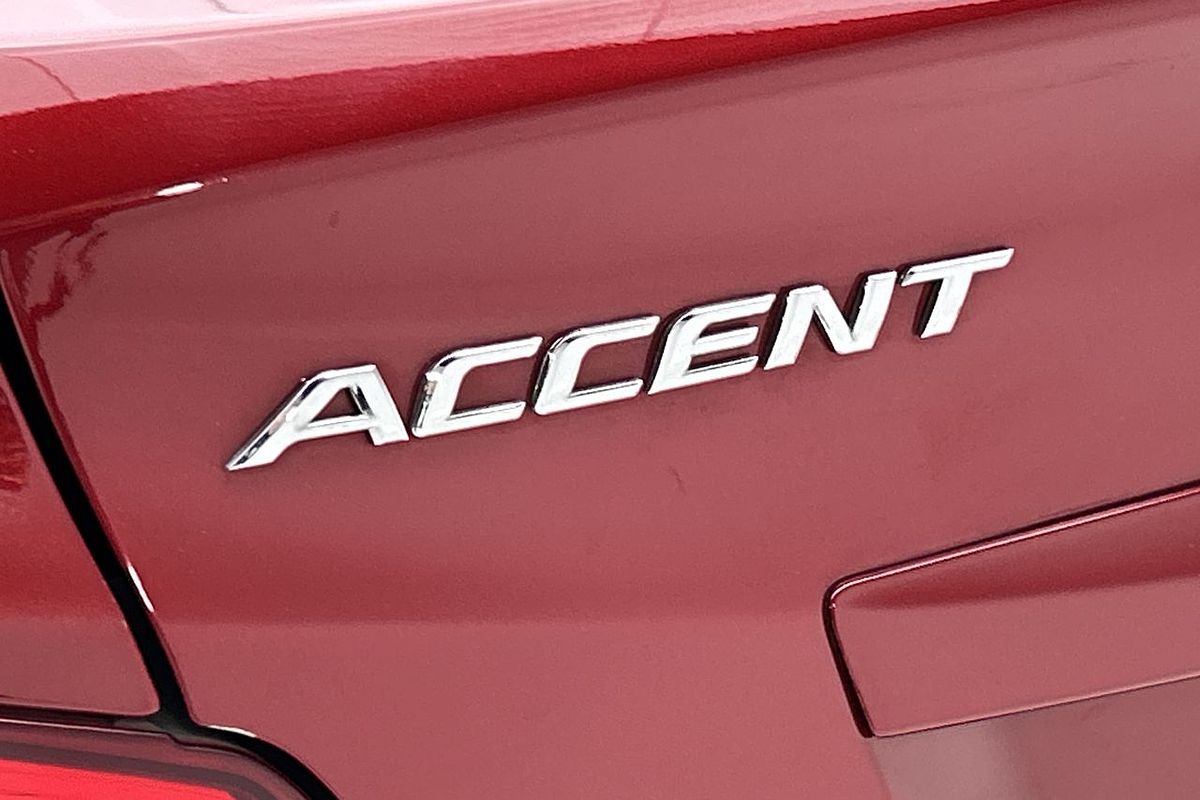 2018 Hyundai Accent Sport RB6