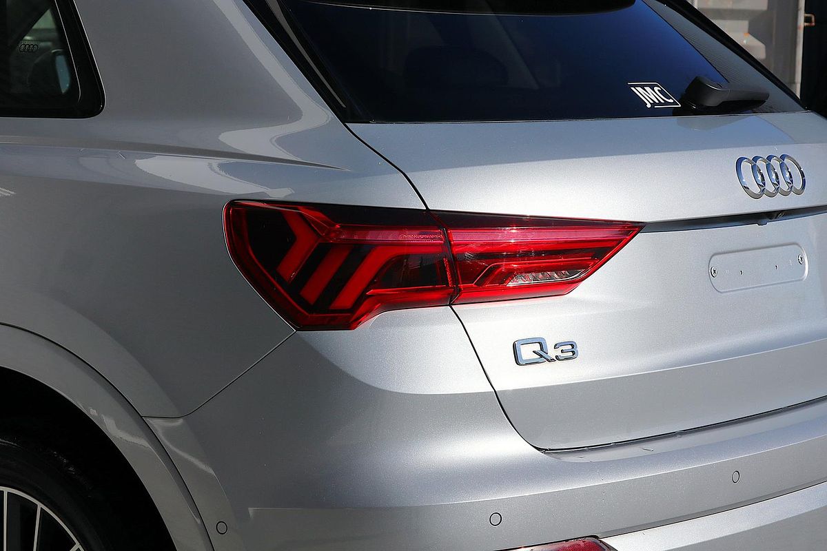 2020 Audi Q3 35 TFSI Launch Edition F3