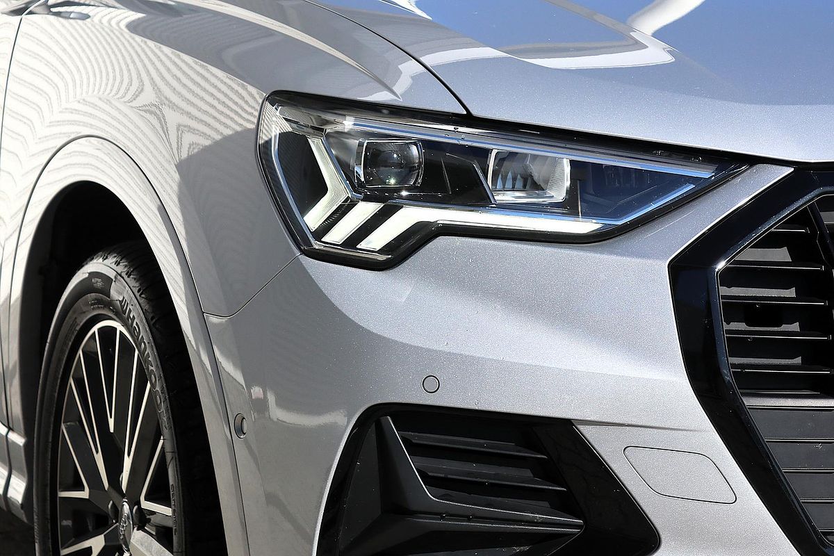 2020 Audi Q3 35 TFSI Launch Edition F3