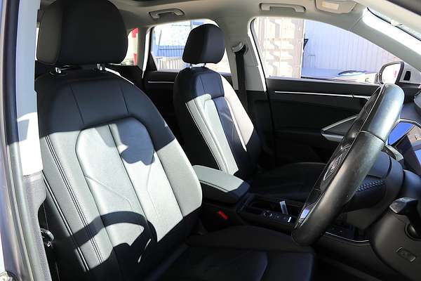 2020 Audi Q3 35 TFSI Launch Edition F3