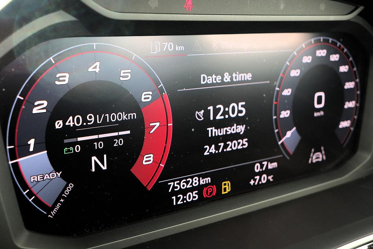 2020 Audi Q3 35 TFSI Launch Edition F3