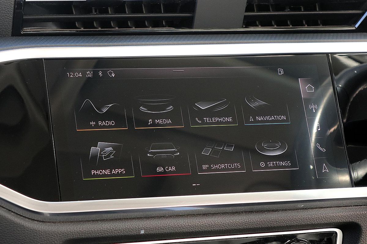2020 Audi Q3 35 TFSI Launch Edition F3