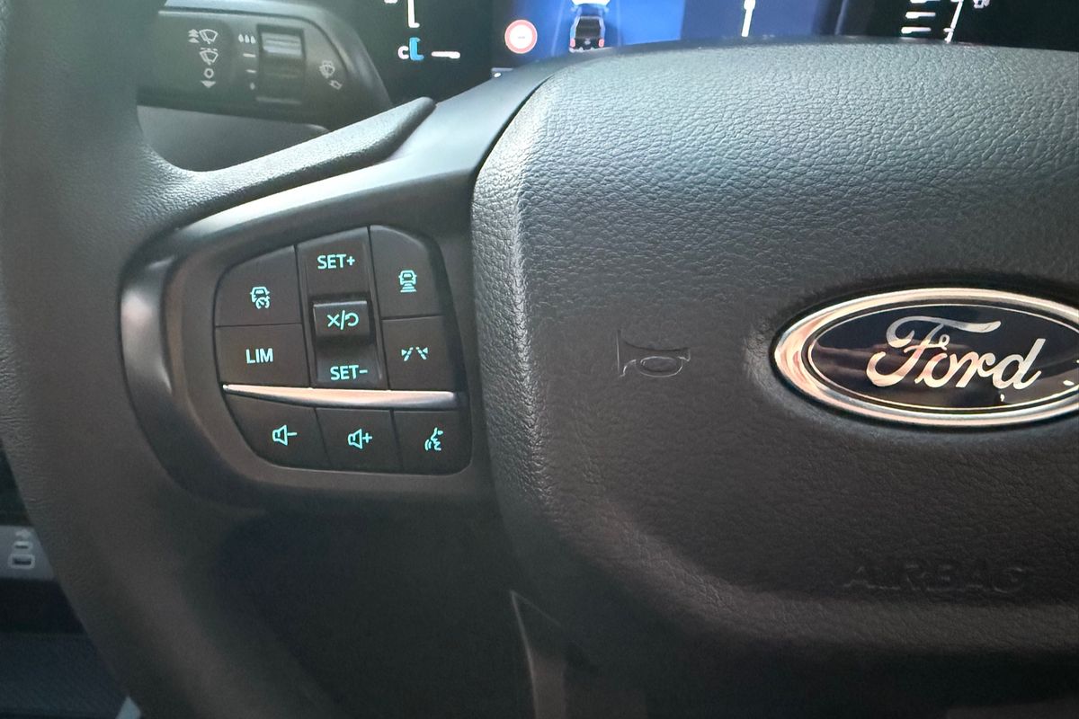 2024 Ford Ranger Black Edition 4X4 2.0L