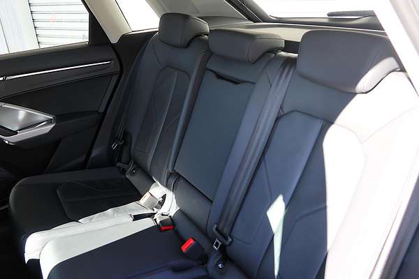 2020 Audi Q3 35 TFSI Launch Edition F3
