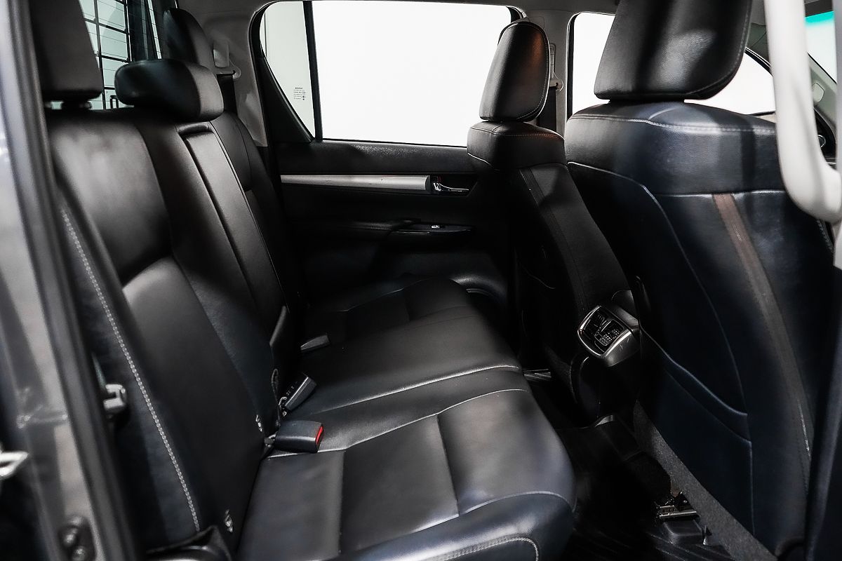 2021 Toyota Hilux SR5 GUN126R 4X4
