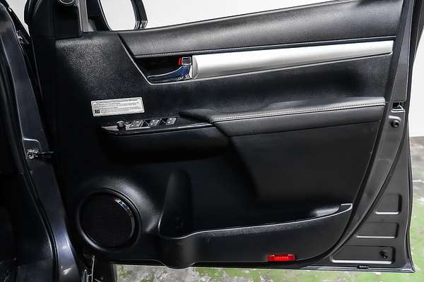 2021 Toyota Hilux SR5 GUN126R 4X4
