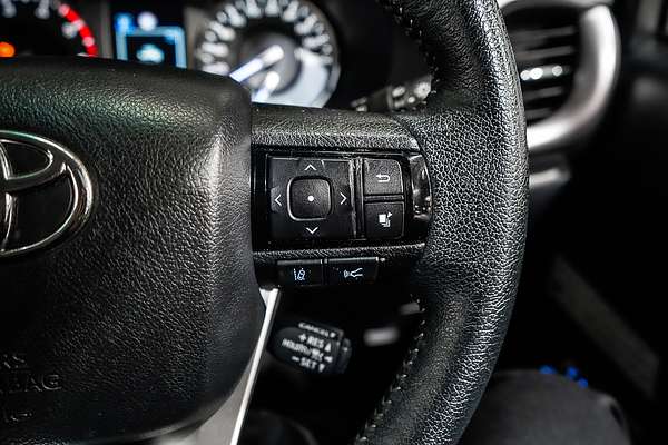 2021 Toyota Hilux SR5 GUN126R 4X4
