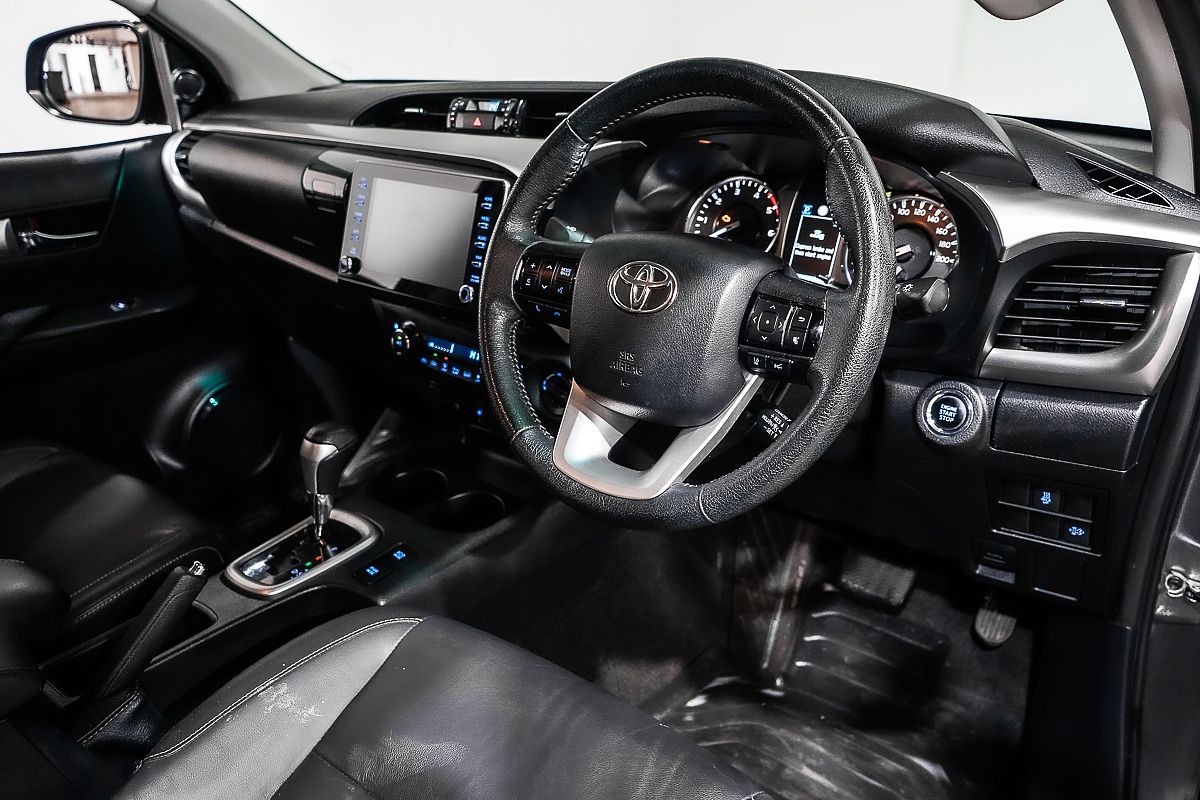2021 Toyota Hilux SR5 GUN126R 4X4