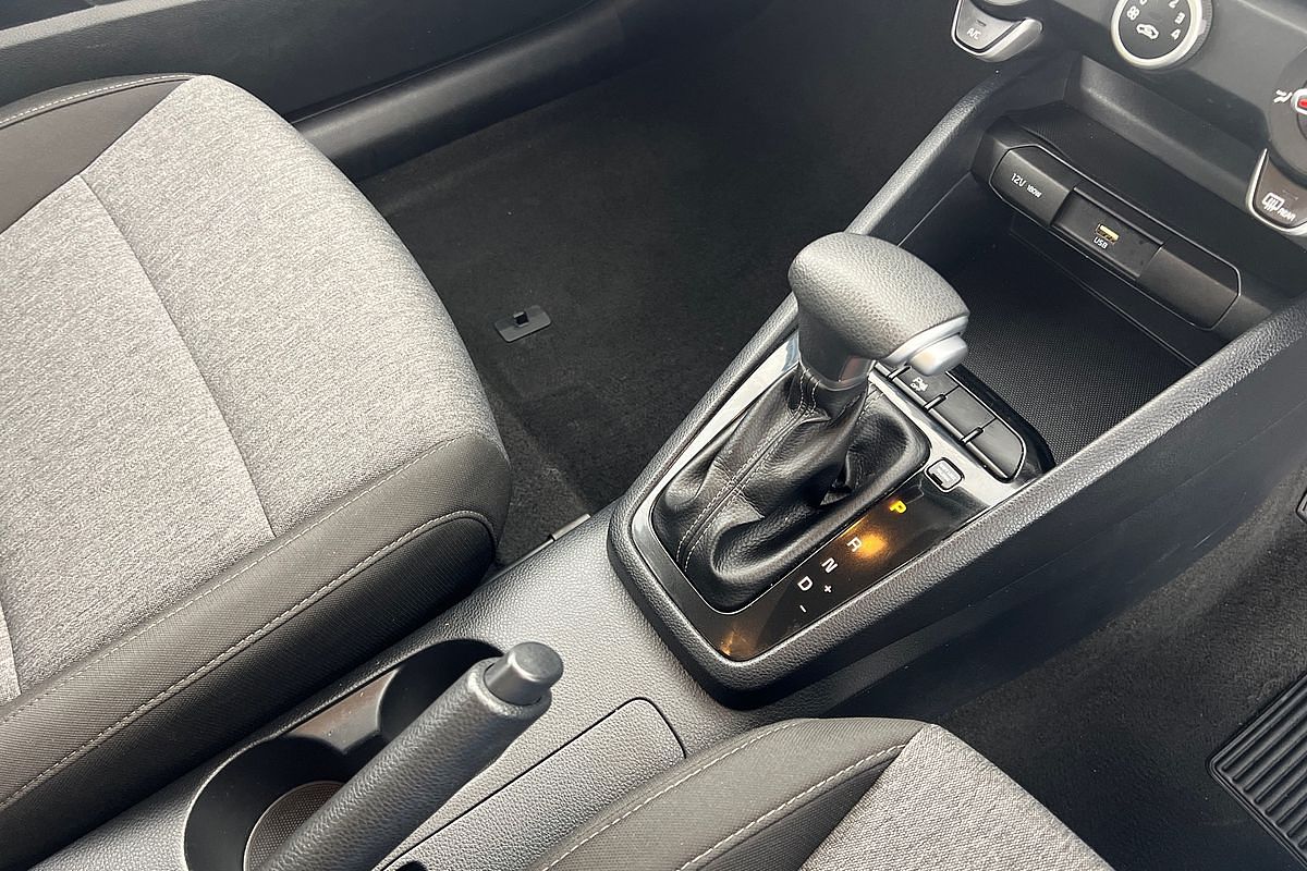 2022 Kia Stonic S YB