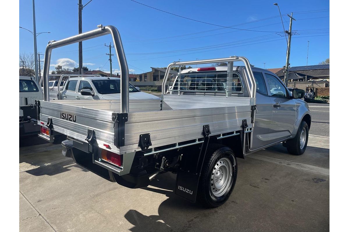 2025 Isuzu D-MAX SX 4X4