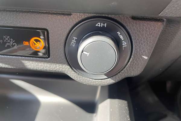2025 Isuzu D-MAX SX 4X4