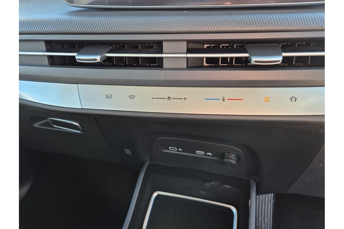 2023 LDV MIFA Mode