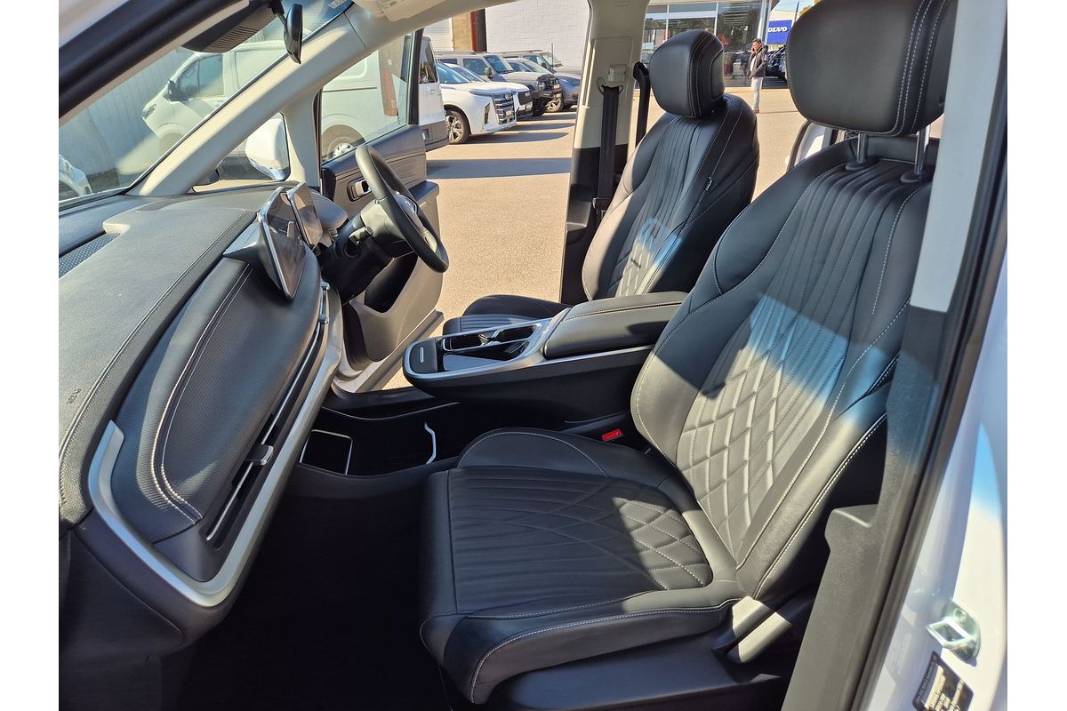 2023 LDV MIFA Mode